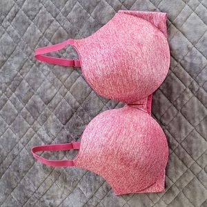 B.Tempted 34DD Tshirt Bra Heather Maroon